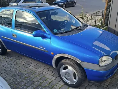 Occasion Opel Corsa 54 ch (39 kW) 1997 Bleue Citadine