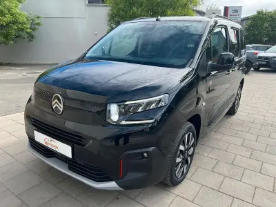 Gebraucht Citroën Berlingo XTR 131 PS (96 kW) 2026 Schwarz Van / Kleinbus
