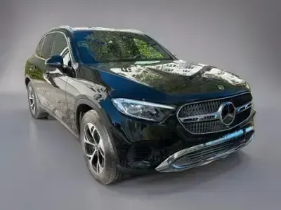 Gebraucht Mercedes GLC220 Avantgarde 197 PS (144 kW) 2023 Schwarz SUV