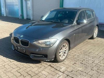Gebraucht BMW 118 Sport Line 143 PS (105 kW) 2011 Grau Kleinwagen