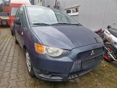 Gebraucht Mitsubishi Colt 95 PS (69 kW) 2009 Blau Kleinwagen