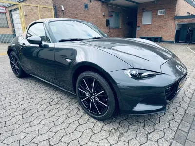 Używany Mazda MX5 Kazari 184 KM (135 kW) 2024 Szary Kabriolet