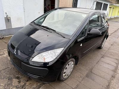 Gebraucht Mitsubishi Colt Inform 75 PS (55 kW) 2005 Cosmosschwarz Kleinwagen