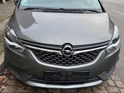 Opel Zafira Tourer