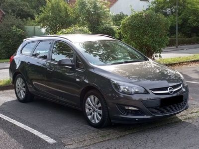 gebraucht Opel Astra 1.6 CDTI 136 PS Navi Leder Euro 6 Alu Facelift