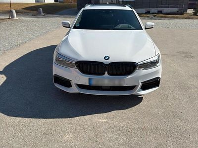 Gebraucht BMW 540 M Sport 320 PS (235 kW) 2019 Weiß Kombi