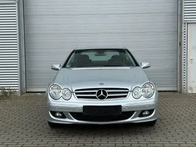 Używany Mercedes CLK200 184 KM (135 kW) 2009 Srebrny Coupe