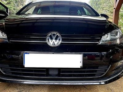 Schwarz Gebraucht 2014 VW Golf VII Highline Kombi | 8.602 € (Fairer Preis)
