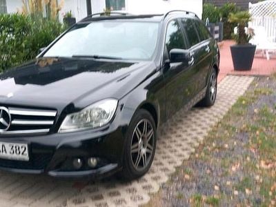 Gebraucht Mercedes 200 2013 Schwarz Kombi
