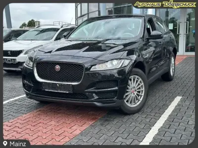 Gebraucht Jaguar F-Pace Pure 251 PS (184 kW) 2016 Schwarz SUV
