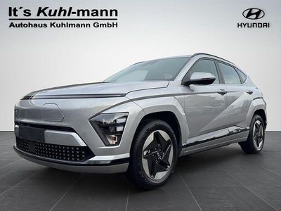 Gebraucht Hyundai Kona Advantage 114 kW (156 PS) 2024 Shimmering silver SUV