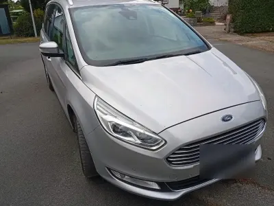 Gebraucht Ford Galaxy 160 PS (117 kW) 2018 Grau Van / Kleinbus