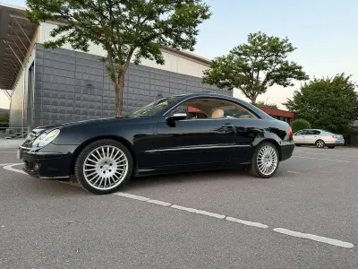 Gebraucht Mercedes CLK350 272 PS (200 kW) 2006 Schwarz Coupé