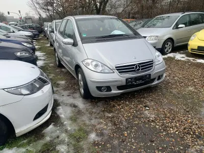 Używany Mercedes A170 116 KM (85 kW) 2006 Srebrny Sedan/Limuzyna