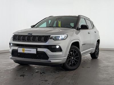 Begagnad Jeep Compass 241 HK (177 kW) 2022 Silver SUV