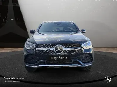 Gebraucht Mercedes GLC300e 320 PS (235 kW) 2021 SUV