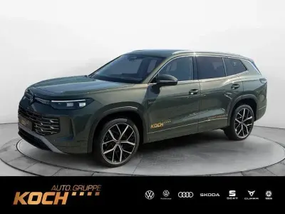 Gebraucht VW Tayron Elegance 194 PS (142 kW) 2026 Cipressinogrün metallic SUV