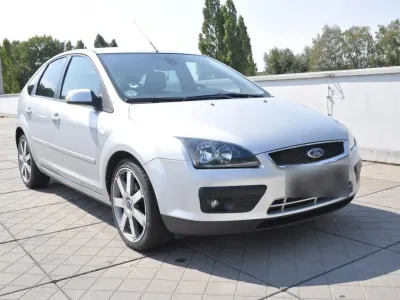 Gebraucht Ford Focus Style 125 PS (91 kW) 2007 Silber Limousine