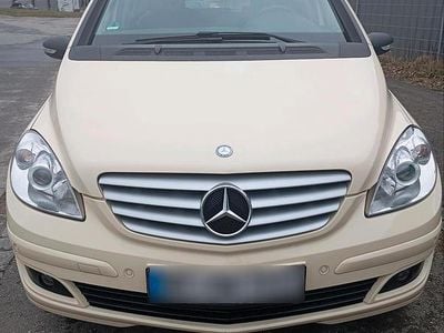 Gebraucht Mercedes B180 2007 Gelb Van / Kleinbus
