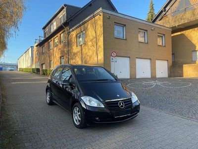 Usata Mercedes A160 102 CV (75 kW) 2011 Nero Berlina
