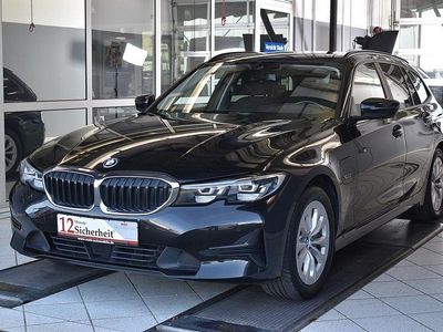 Gebraucht BMW 330e Advantage 252 PS (185 kW) 2021 Schwarz Kombi