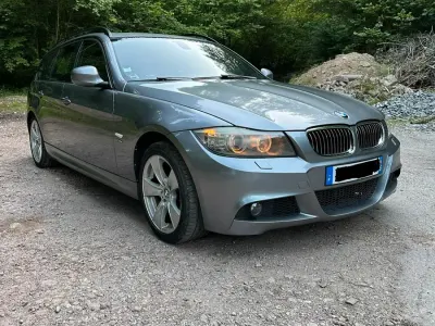 Gebraucht BMW 330 M Sport 245 PS (180 kW) 2009 Grau Kombi