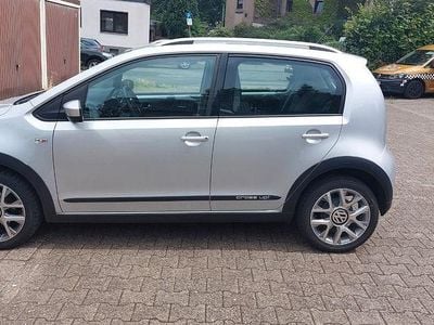 VW cross up!