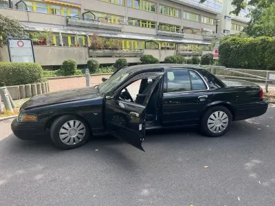 Gebraucht Ford Crown Victoria 250 PS (183 kW) 2007 Schwarz Limousine