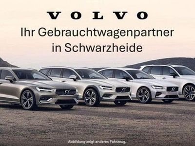 Gebraucht Volvo XC60 Plus 197 PS (144 kW) 2023 Blau SUV