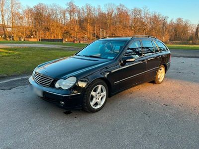 gebraucht Mercedes C270 S203CDI Avantgarde *Standheizung*Scheckheft*