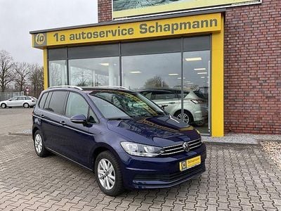 Gebraucht VW Touran Comfortline 150 PS (110 kW) 2024 Atlantic blue metallic Van / Kleinbus