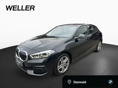 Gebraucht BMW 118 Advantage 136 PS (100 kW) 2022 Schwarz (schwarz) Kleinwagen