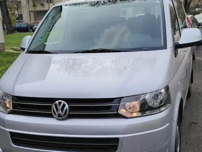 Gebraucht VW Caravelle 116 PS (85 kW) 2013 Silber Van