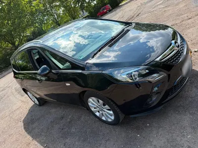 Gebraucht Opel Zafira Tourer Eco 170 PS (125 kW) 2015 Schwarz Van / Kleinbus