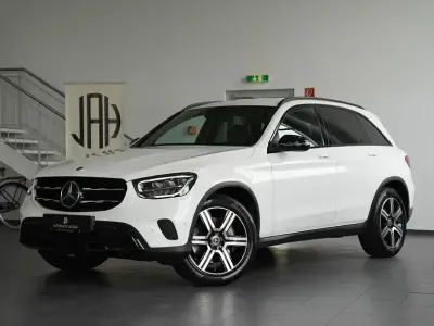 Gebraucht Mercedes GLC300 245 PS (180 kW) 2021 Polarweiss SUV