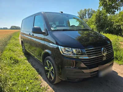 Gebraucht VW Multivan Comfortline 150 PS (110 kW) 2021 Schwarz Van / Kleinbus
