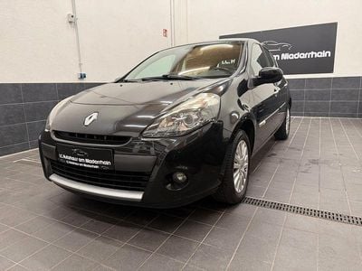 Second-hand Renault Clio III Dynamique 75 CP (55 kW) 2010 Negru Berlinǎ