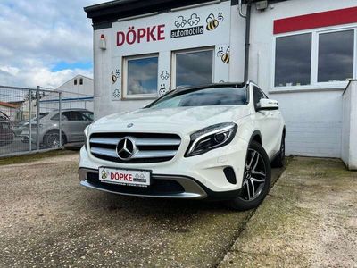 gebraucht Mercedes GLA200 Bi-Xenon Pano el.Heckklappe 18" 2. Hand