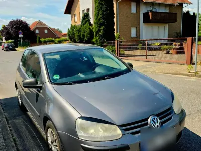Gebraucht VW Golf V 105 PS (77 kW) 2008 Beige Kleinwagen