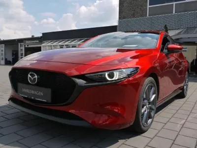 Gebraucht Mazda 3 Exclusive-Line 140 PS (102 kW) 2025 Rot Limousine