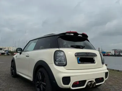 Gebraucht Mini John Cooper Works Coupé 192 PS (141 kW) 2017 Weiß Coupé