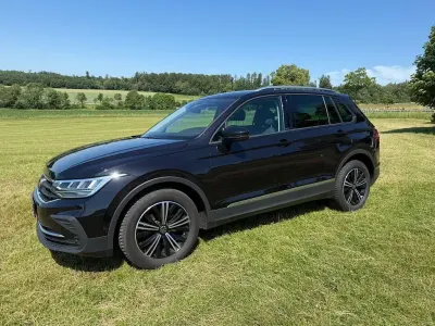 Gebraucht VW Tiguan Active 150 PS (110 kW) 2021 Schwarz SUV