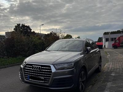 Usata Audi Q7 272 CV (200 kW) 2016 Grigio SUV