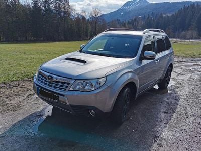 Usata Subaru Forester 147 CV (108 kW) 2012 Argento SUV