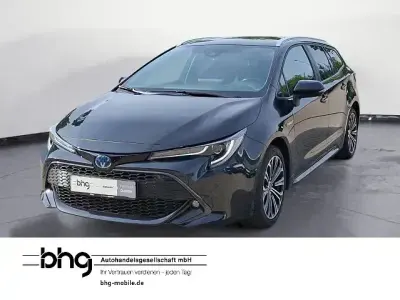 Gebraucht Toyota Corolla 184 PS (135 kW) 2021 Schwarz Kombi