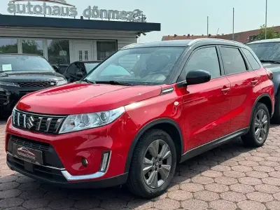 Gebraucht Suzuki Vitara Comfort 140 PS (102 kW) 2019 Rot SUV