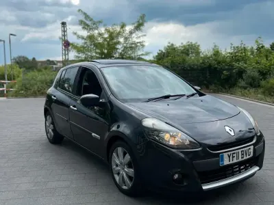 Używany Renault Clio II 88 KM (64 kW) 2011 Hatchback