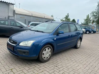 Gebraucht Ford Focus 116 PS (85 kW) 2007 Blau Kombi