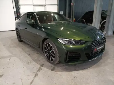 Gebraucht BMW 430 M Sport 245 PS (180 kW) 2023 Grün Coupé