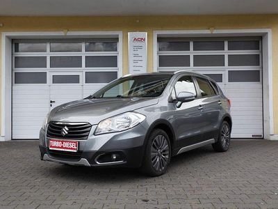 Grau Gebraucht 2016 Suzuki SX4 S-Cross SUV | 11.390 € (Etwas zu teuer)